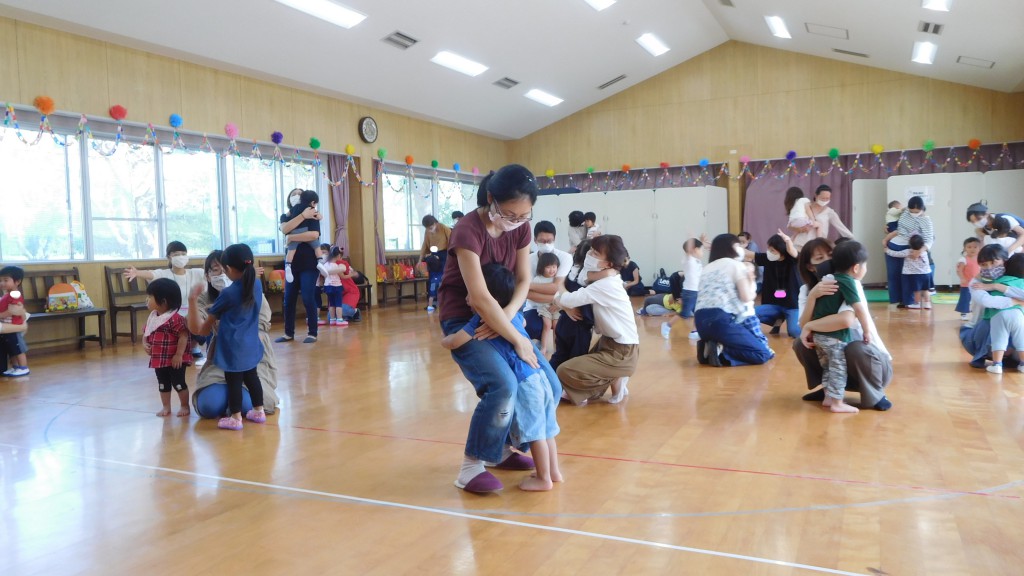 さくらんぼクラブ 運動会ごっこをしよう 鹿児島女子短期大学附属 すみれ幼稚園